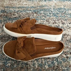 Comfortview Suede slip on, New